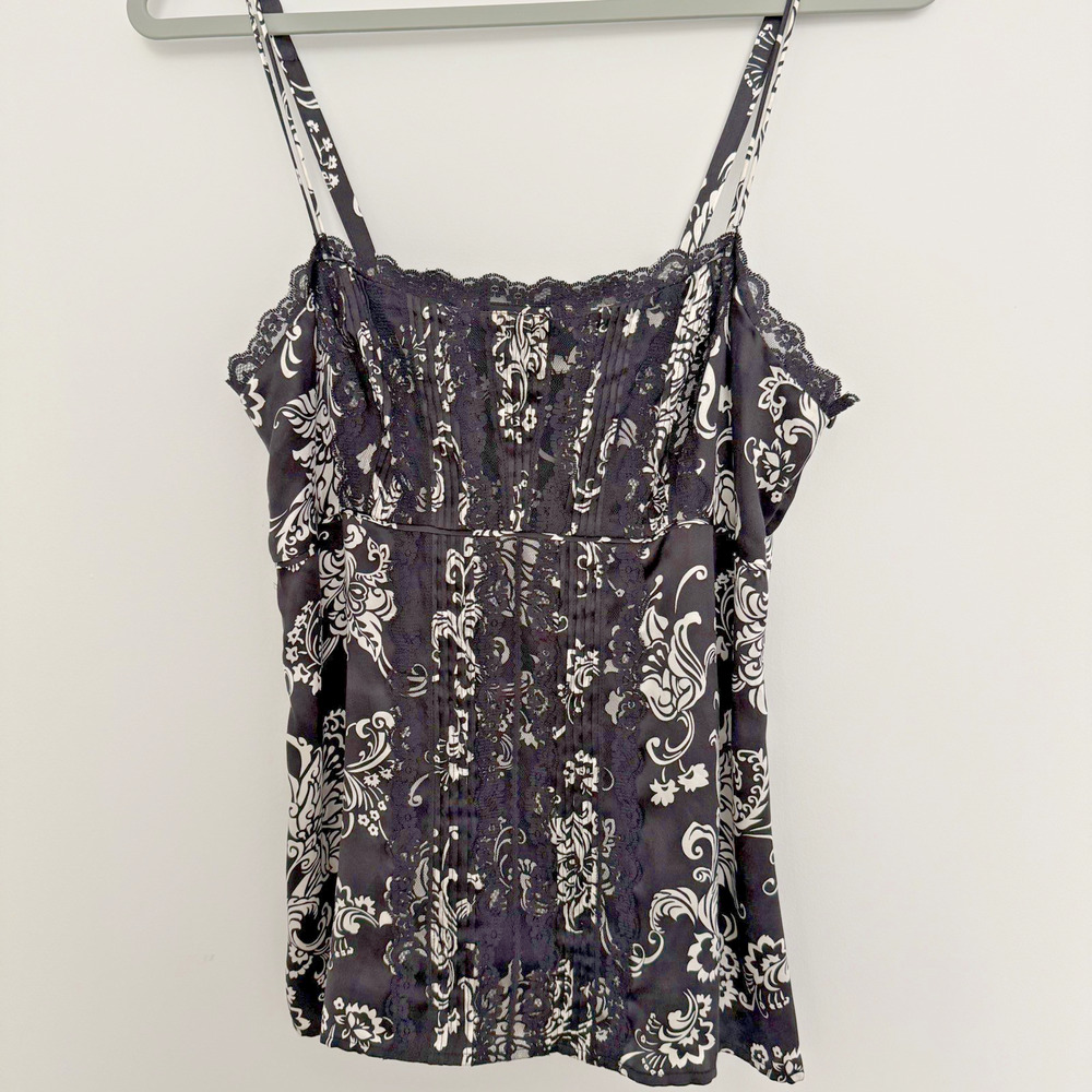 WHBM 100% Silk lace Cami top Y2K small lace‎ trim detail